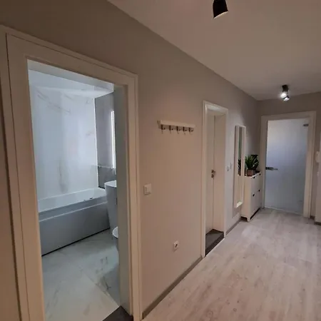 Marsselis Luxe Port Apartment *