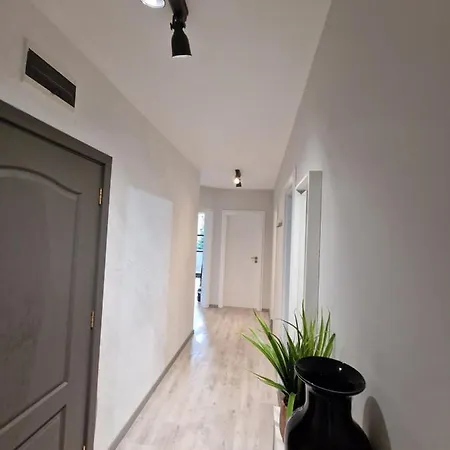 Marsselis Luxe Port Apartment Varna