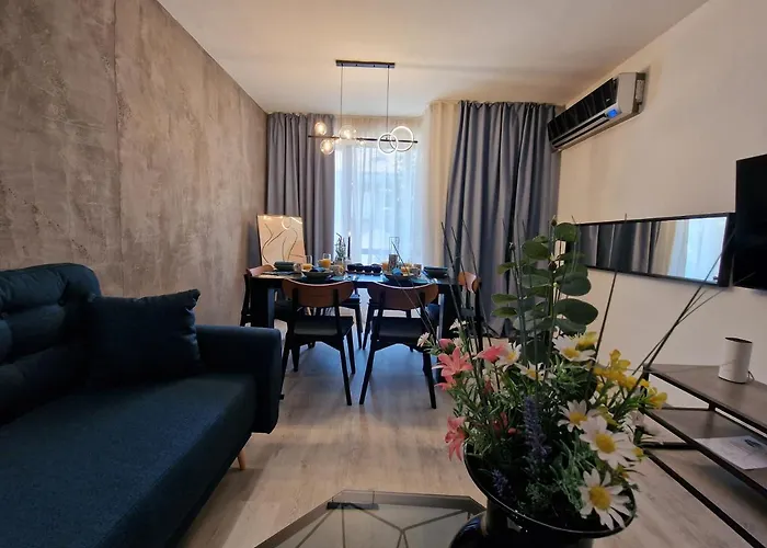 Marsselis Luxe Port Апартаменты *