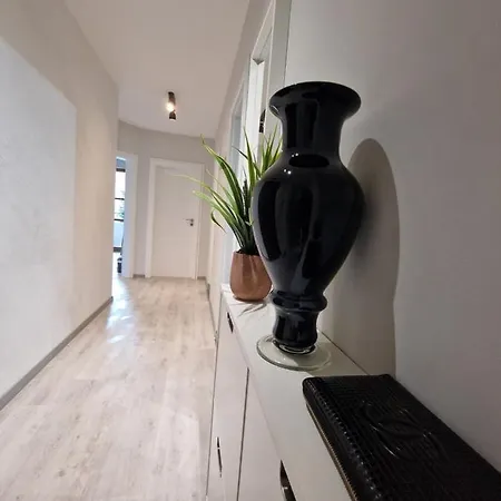 Marsselis Luxe Port Apartamento
